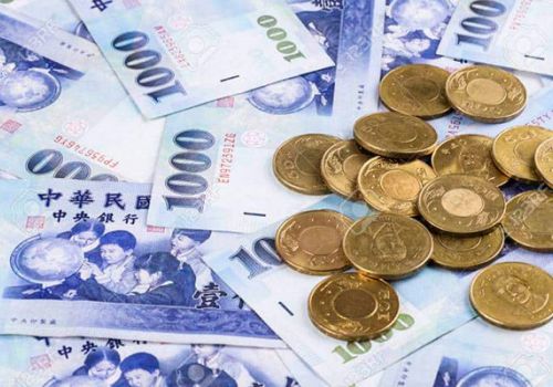 Taiwan raises basic salary for foreign workers